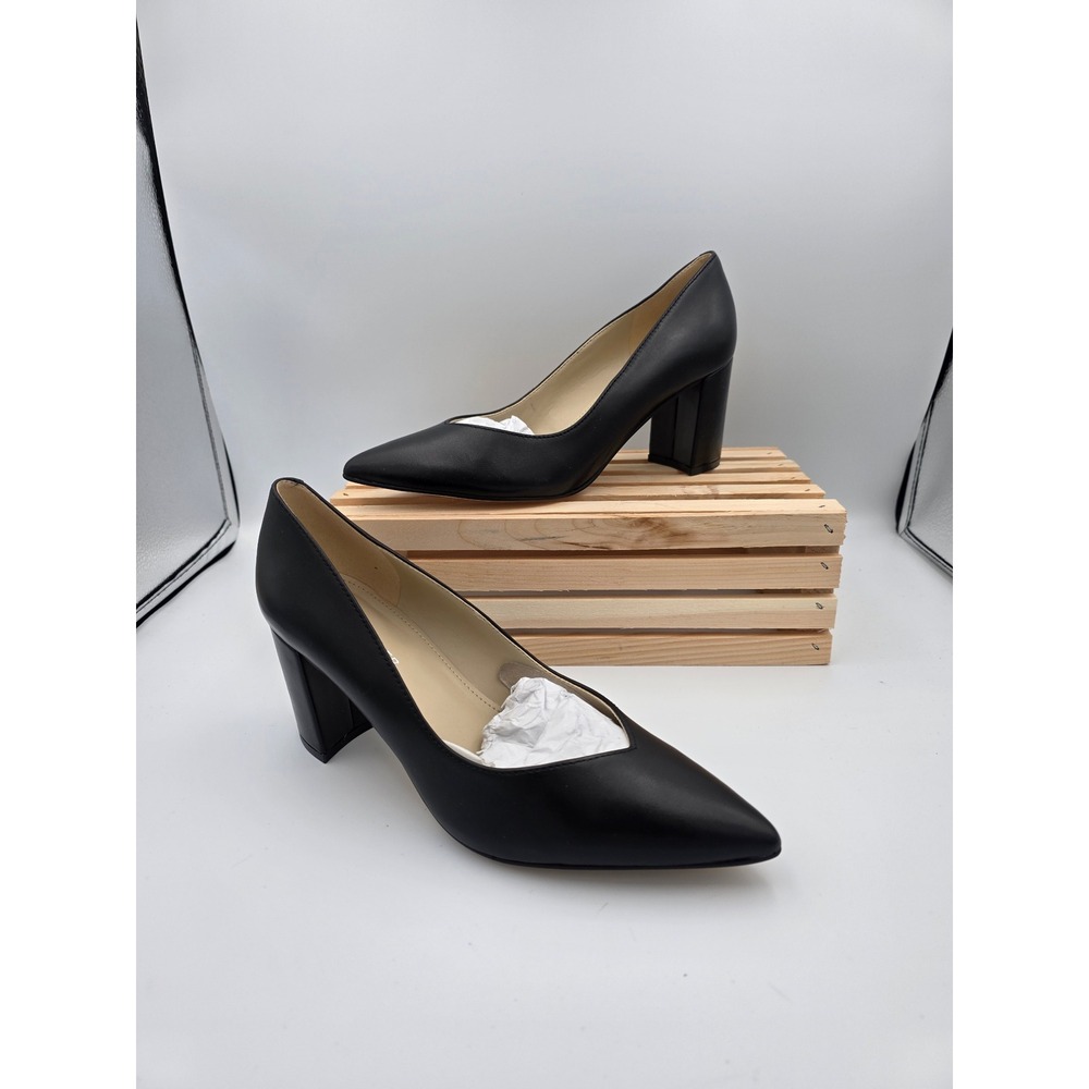 Marc Fisher Caitlin Pump Women 8M Black Leather Block Heel Pointed Toe V-Neck - Picture 1 of 6